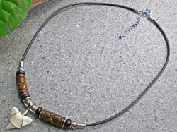 ギフトにもおすすめ！メジロザメ歯チョーカー